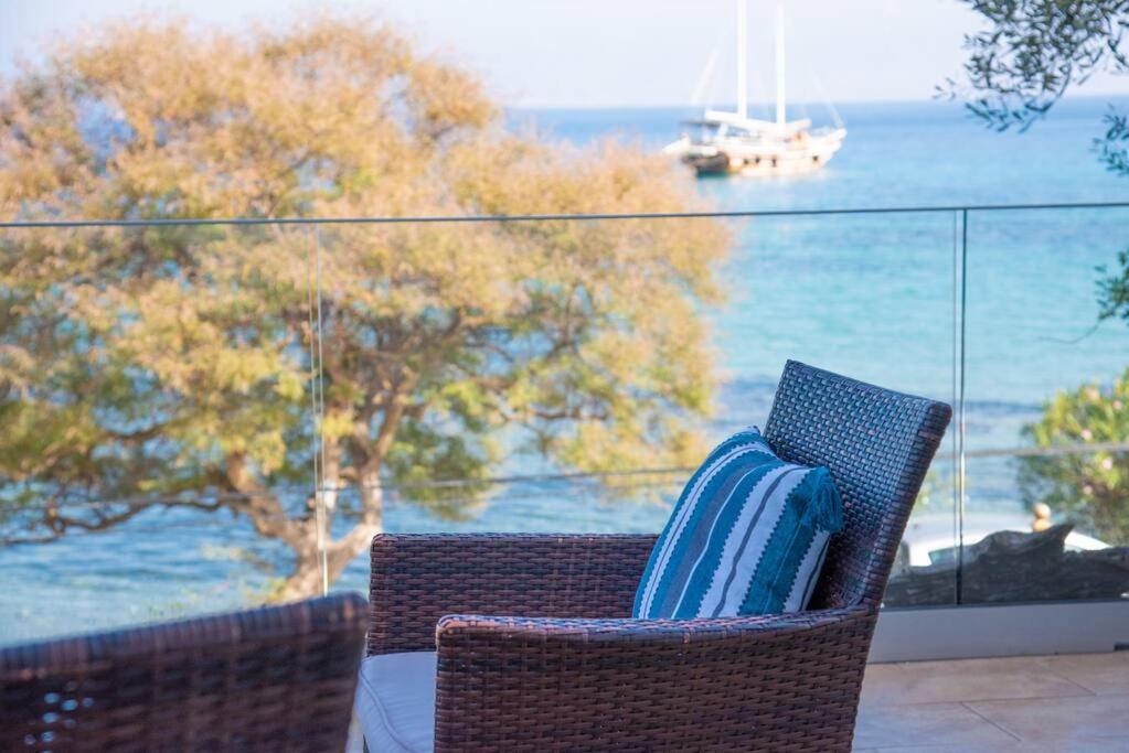 Boukari Blu Studio Boukari Beach บูเกริ ภายนอก รูปภาพ